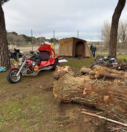 José Miguel Dilla, 'El Abuelo', monta su tienda en Pingüinos.