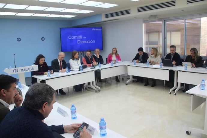 La presidenta del PP de Málaga, Patricia Navarro, durante la reunión del Comité de Dirección de la formación en la provincia.