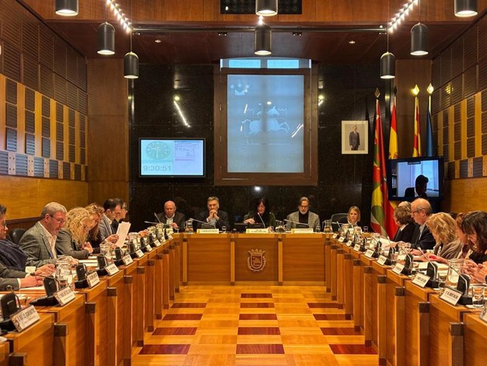 Pleno del Ayuntamiento de Huesca.