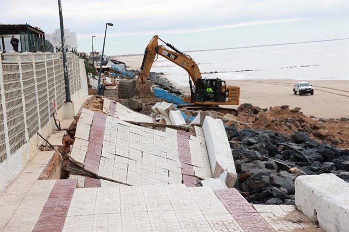 Zona afectada por la borrasca Francis en Matalascañas.