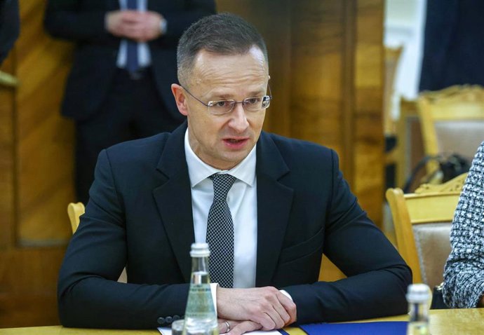 El ministro húngaro de Exteriores, Peter Szijjarto, durante una cita con su homólogo ruso, Sergei Lavrov, en Moscú.