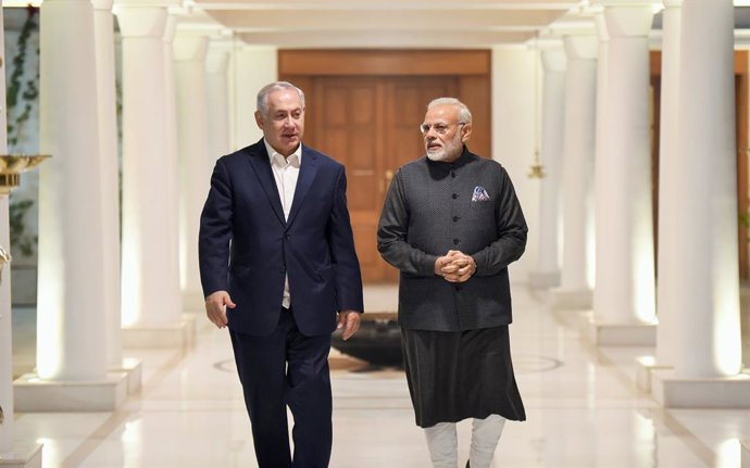 Archivo - Arquivo - Os primeiros-ministros de Israel e da Índia, Benjamin Netanyahu e Narendra Modi, respectivamente.