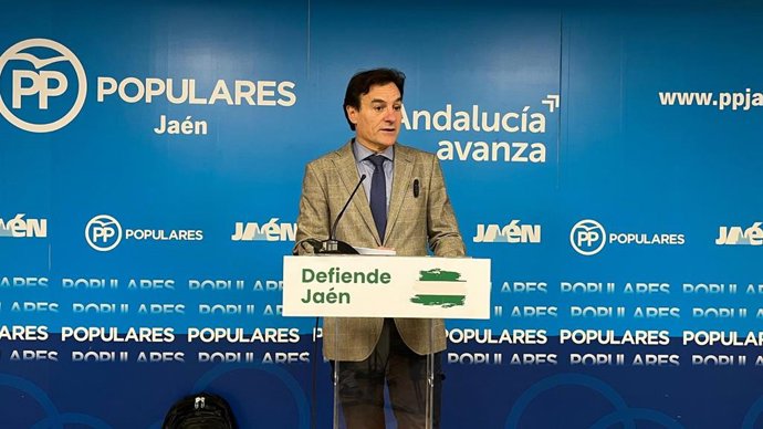 El portavoz del Grupo Popular del Ayuntamiento de Jaén, Agustín González. Imagen de archivo. 