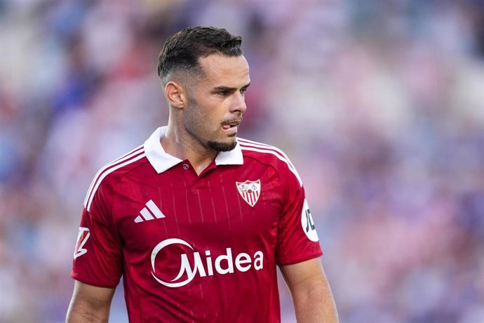 Archivo - Ramón Martínez, en un partido con el Sevilla FC.