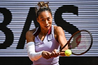 Archivo - Qinwen ZHENG of China during the tenth day of the Roland-Garros 2025, French Open, Grand Slam tennis tournament on 03 June 2025 at Roland-Garros stadium in Paris, France - Photo Matthieu Mirville / DPPI
