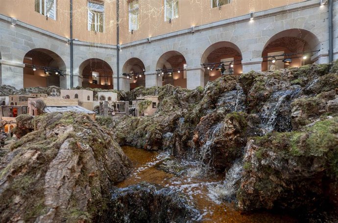 Archivo - Detalles del tradicional belén de la Real Casa de Correos, durante su inauguración del tradicional Belén de la Real Casa de Correos, a 28 de noviembre de 2025, en Madrid (España). 