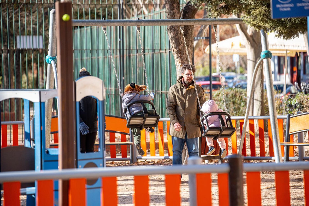 Subvenciones de 2 millones para más de un millar de familias numerosas y monoparentales