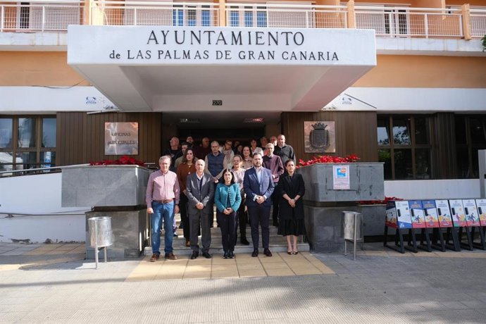 El Ayuntamiento de Las Palmas de Gran Canaria ha guardado este jueves un minuto de silencio