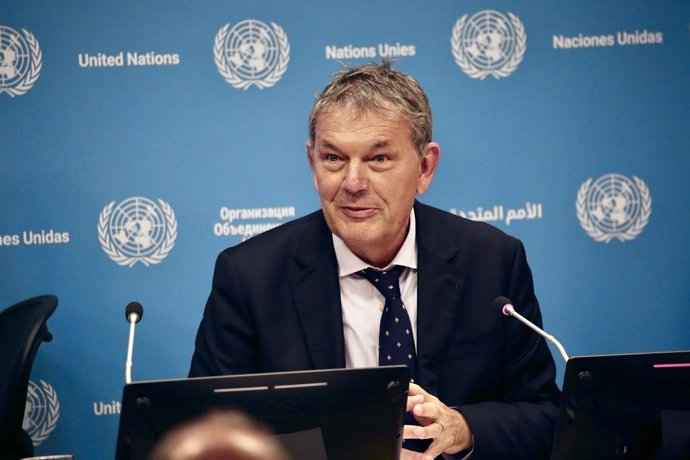 Archivo - Arquivo - 26 de setembro de 2025, Nova Iorque, Nova Iorque: (NOVO) Conferência de imprensa híbrida sobre ajuda humanitária a Gaza. 25 de setembro de 2025, Nova Iorque, EUA: Philippe Lazzarini, Comissário-Geral da UNRWA, participa na conferência 