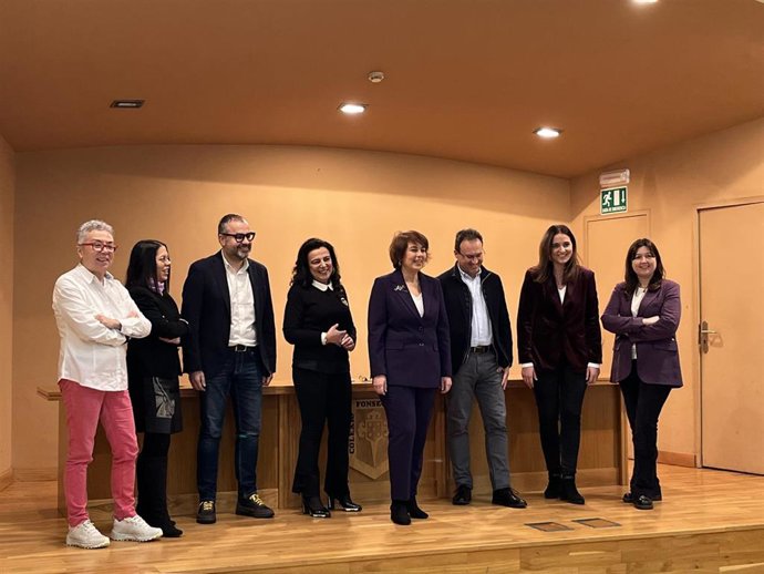 La candidata a rectora de la USC Alba Nogueira presenta a su equipo, a 8 de enero de 2025.