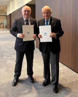 CaixaBank y la Academia de Ciencias Sociales y Medio Ambiente renuevan su compromiso con la sostenibilidad.