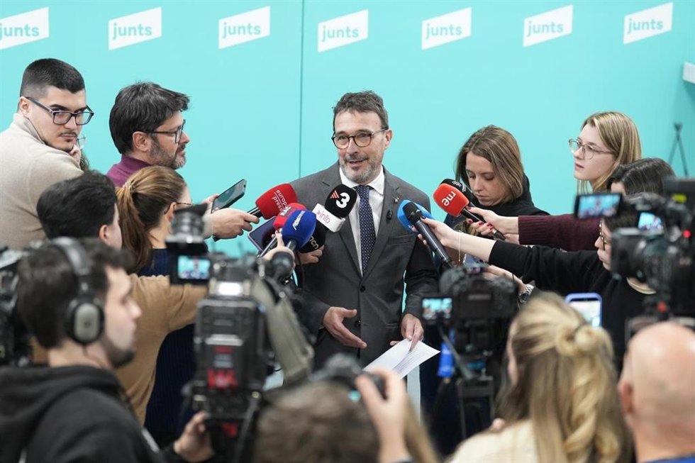 El portavoz de Junts, Josep Rius, en declaraciones.