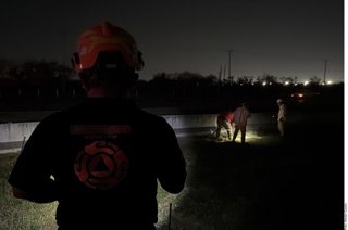 Derrame de hidrocarburo en Escobedo cierra Anillo Periférico; autoridades investigan posible toma clandestina