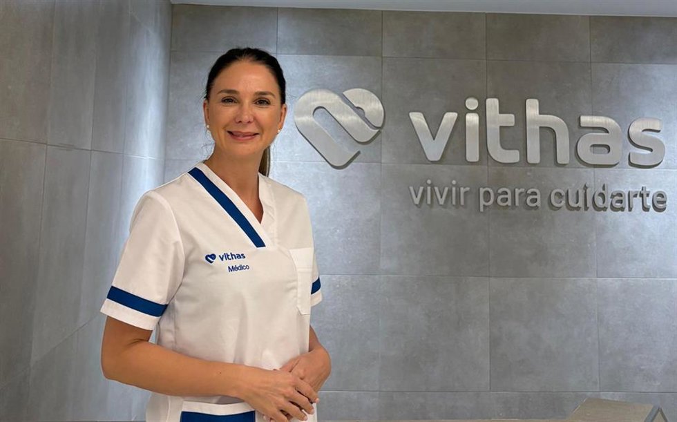 La doctora Ángeles Flores, especialista en medicina estética de Vithas Nervión.