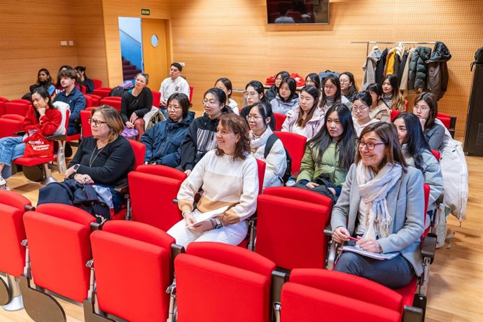 Comienza la edición de invierno del Curso de Lengua y Cultura Españolas para Extranjeros en la UR