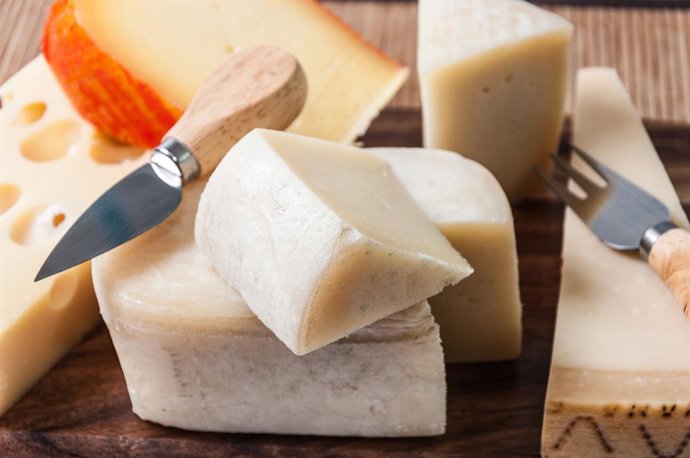 Archivo - Imagen de recurso de un queso, que contiene caseína.