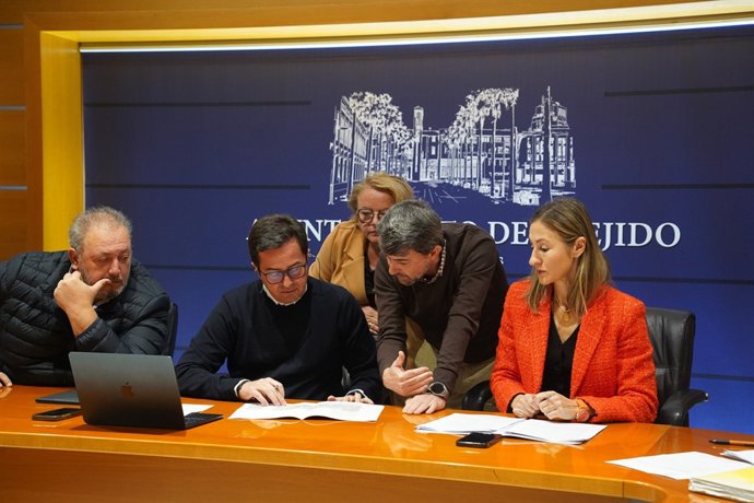 Reunión de la Junta de Gobierno del Ayuntamiento de El Ejido (Almería).