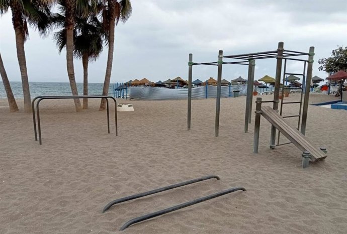 Equipamiento playas en Mijas.