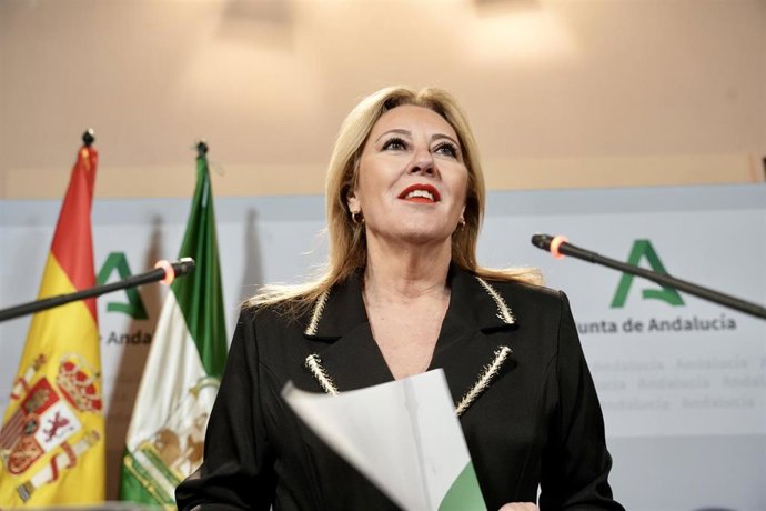 La consejera de Economía, Hacienda y Fondos Europeos de la Junta de Andalucía y portavoz del Gobierno, Carolina España. Imagen de archivo. 