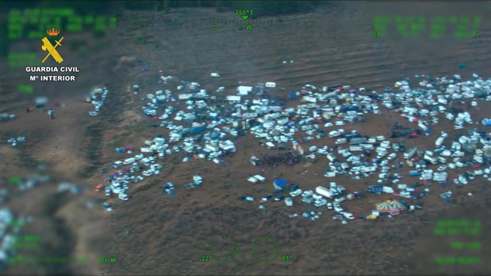 Imagen aérea de la rave del Cenajo.