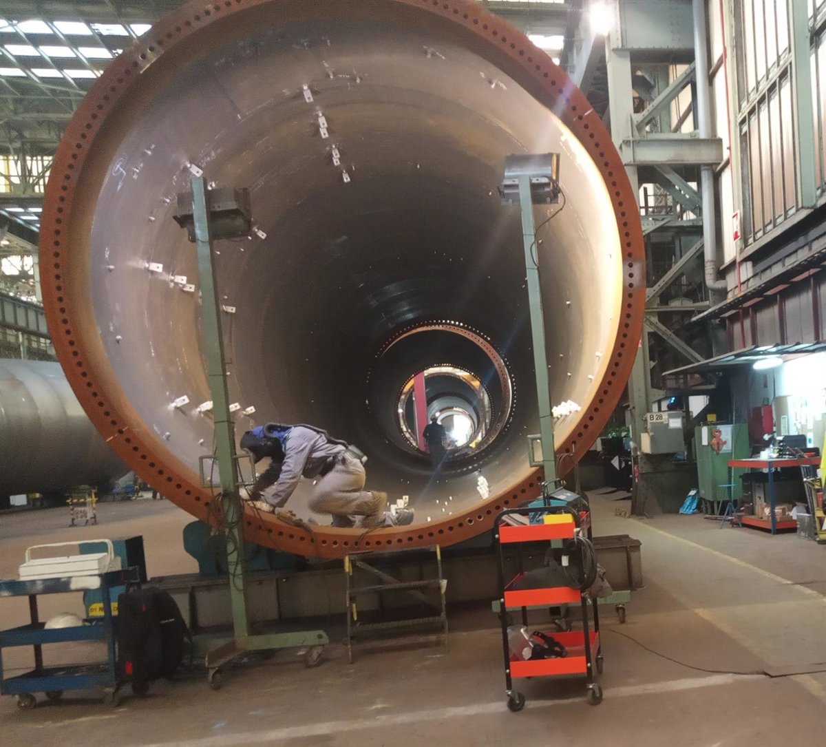 La producción industrial baja un 5,3% en noviembre en Asturias, frente a una subida del 1,8% a nivel nacional