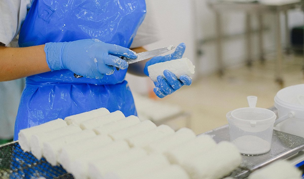 La producción industrial sube un 11% en noviembre en Andalucía, 9,2 puntos más que la media nacional