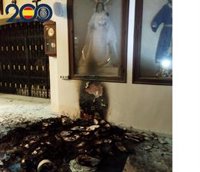 La Policía Nacional rescata a una monja en un incendio en el convento de las Clarisas de Lorca (Murcia)