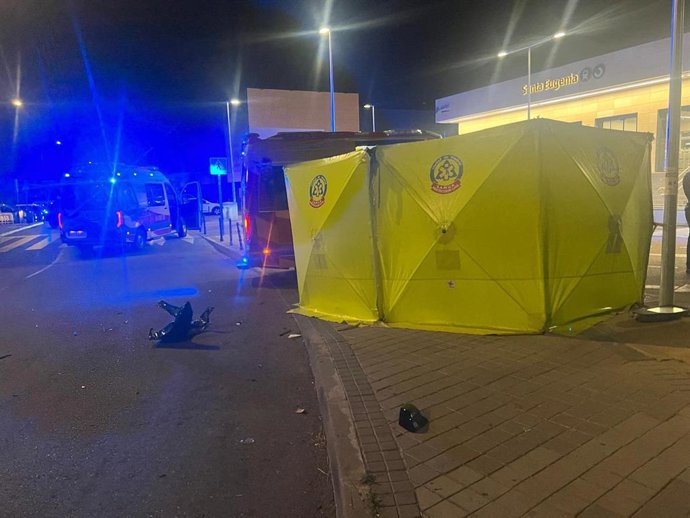 Archivo - Atropello de un joven frente a la estación de Cercanías de Santa Eugenia