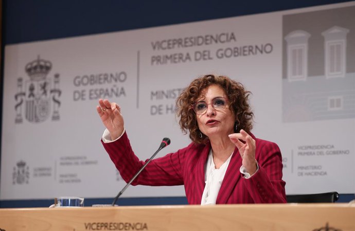 A primeira vice-presidente do Governo e ministra das Finanças, María Jesús Montero.