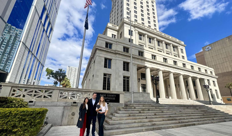 Comunicados Empresas