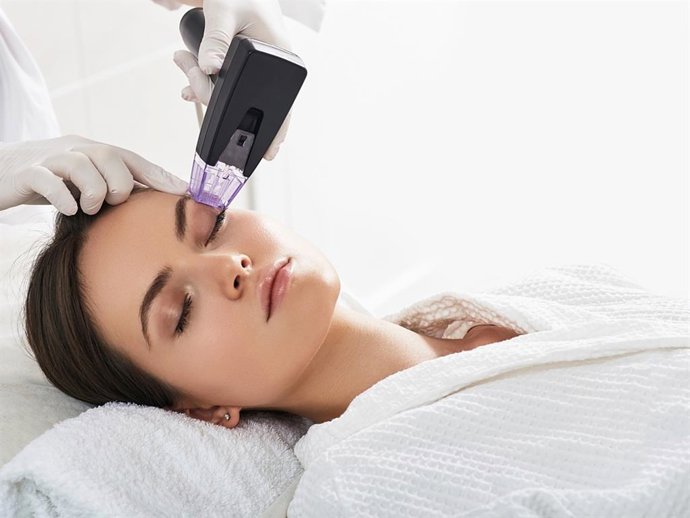 Tratamento estético de radiofrequência.