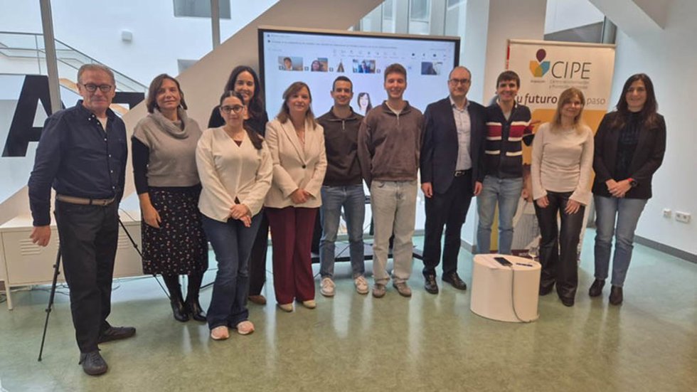 La creación de suelos acolchados mediante materiales orgánicos reciclados, propuesta ganadora del II Concurso Ideas Emprendedoras de la UCLM.