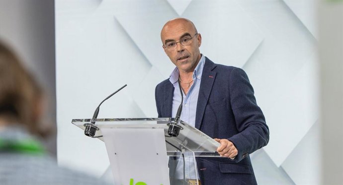 Archivo - El jefe de la Delegación de Vox en el Parlamento Europeo, Jorge Buxadé