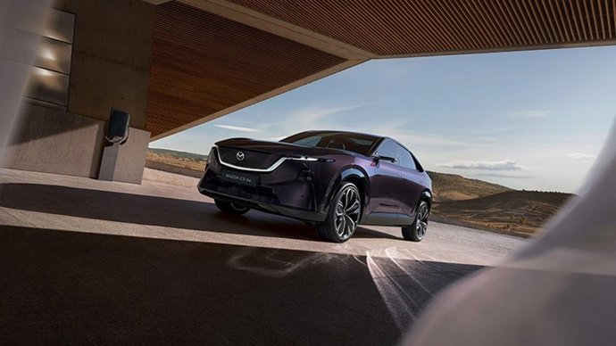 Mazda presenta el nuevo CX-6e, su SUV 100% eléctrico para 2026 con hasta 484 kilómetros de autonomía