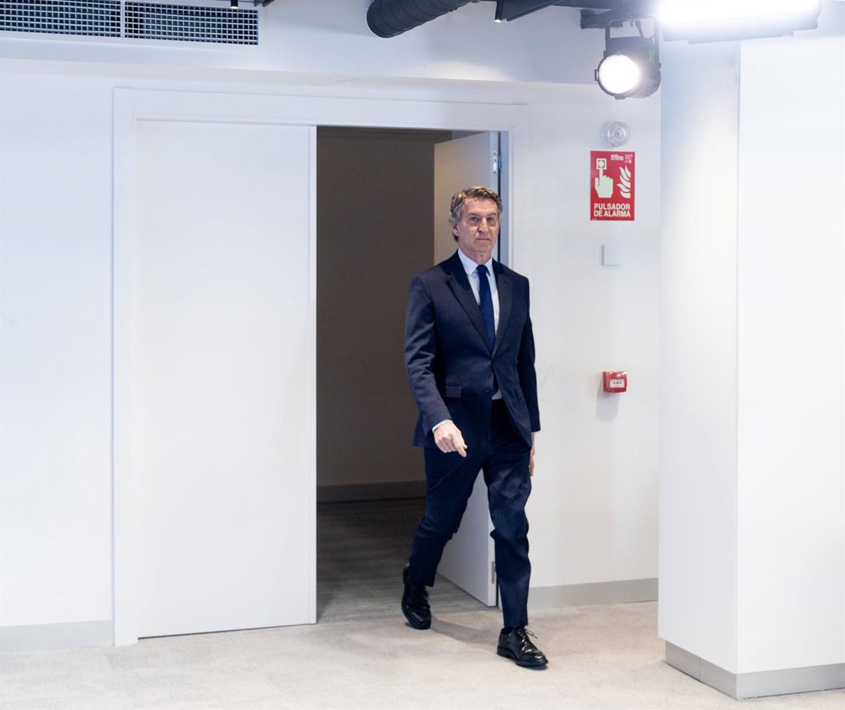 Feijóo declara 5 horas ante la jueza de la dana y mantiene que estuvo informado en tiempo real tras contactar con Mazón