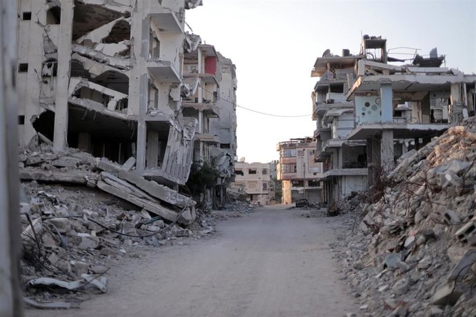 Archivo - Imagen de archivo de vario edificios destruidos por los bombardeos de Israel en la Franja de Gaza. 