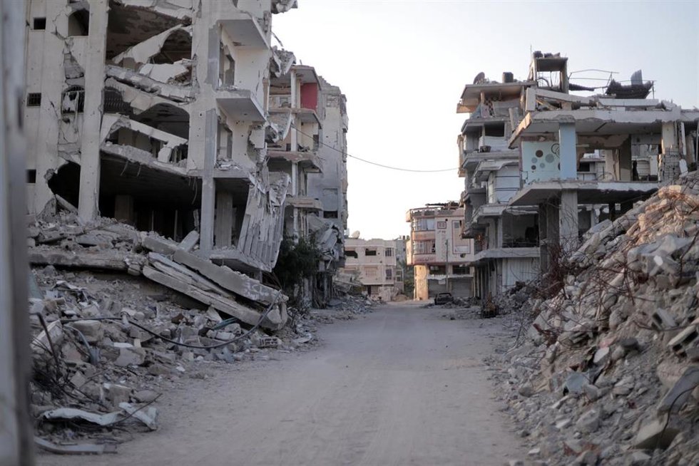Archivo - Imagen de archivo de vario edificios destruidos por los bombardeos de Israel en la Franja de Gaza. 