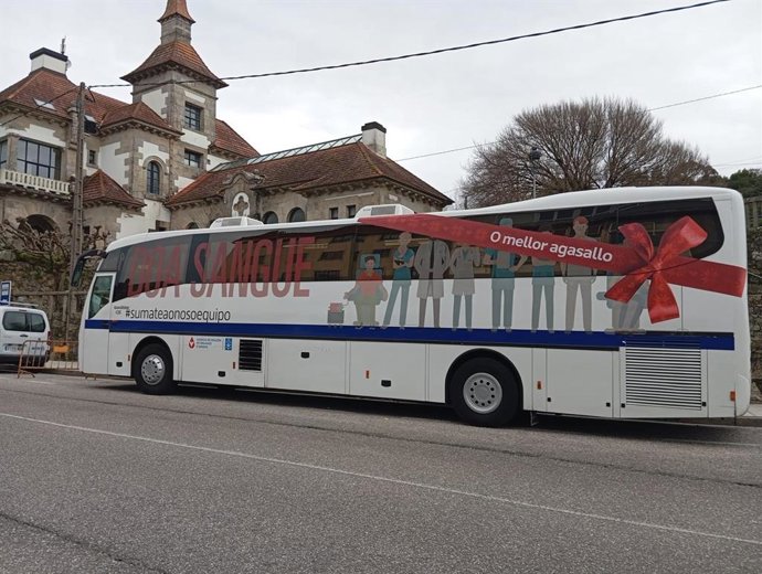 Bus de ADOS para doar sangue en Nadal.
