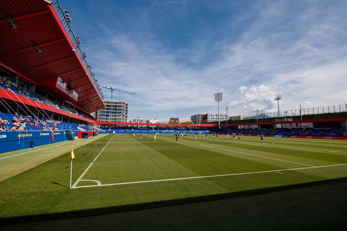 Archivo - June 27, 2021, Barcelona, Spain: General view during the Primera Iberdrola match between FC Barcelona and SD Eibar at Johan Cruyff Stadium in Barcelona, Spain.