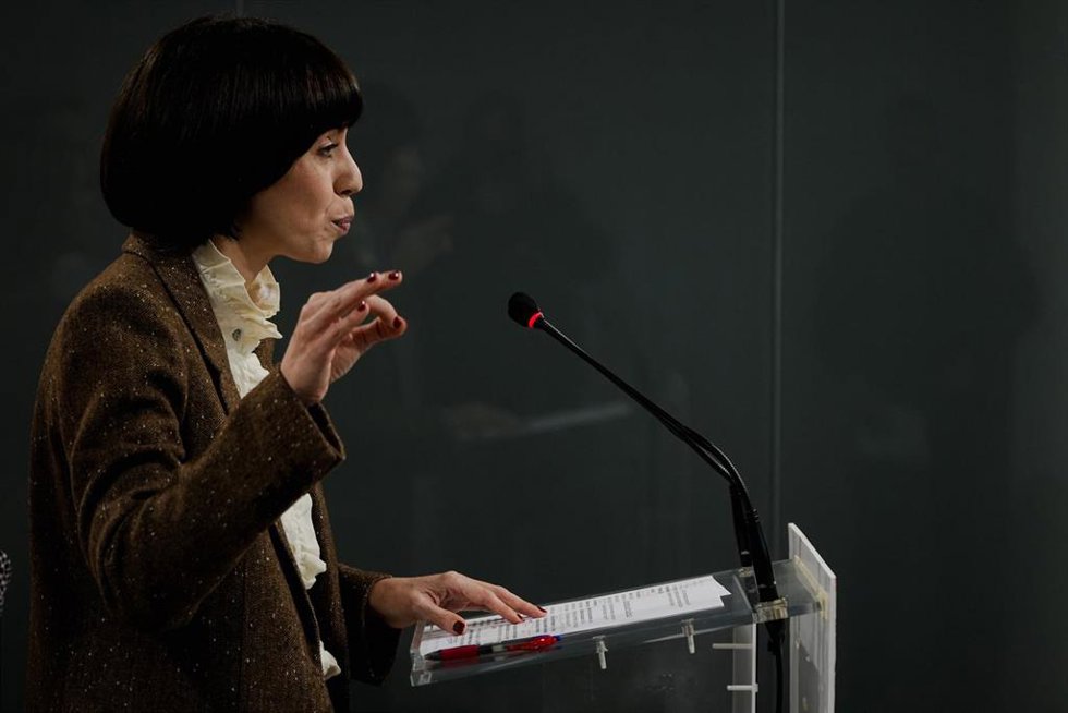 La secretaria general del PSPV-PSOE y ministra de Ciencia, Innovación y Universidades, Diana Morant, comparece en la sede PSPV-PSOE, a 29 de diciembre de 2025, en Valencia