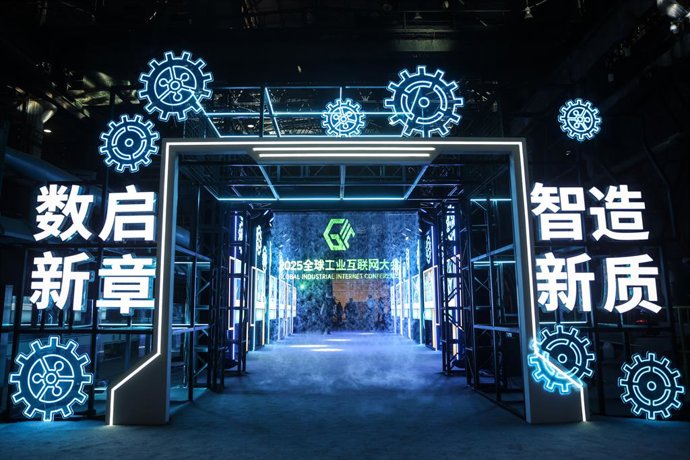 Archivo - SHENYANG, Sept. 6, 2025  -- This photo taken on Sept. 6, 2025 shows the opening ceremony of the 2025 Global Industrial Internet Conference in Shenyang, northeast China's Liaoning Province. Themed "Digital New Chapter, Intelligent New Quality," t