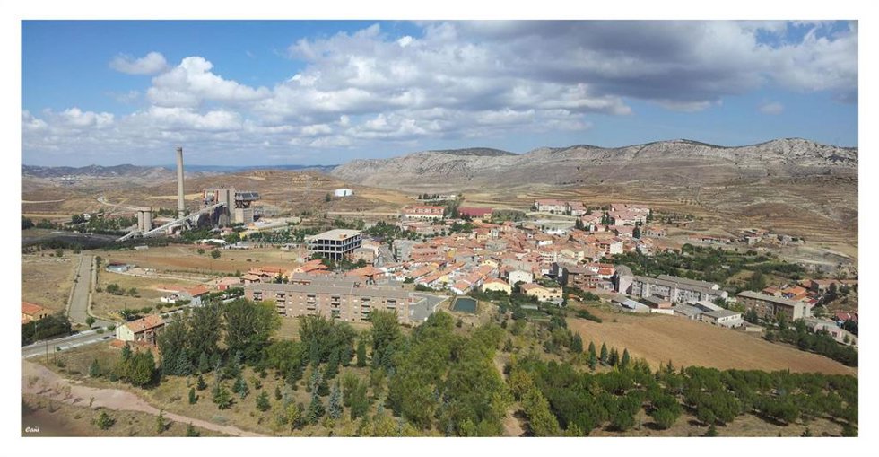 Archivo - Panorámica de Escucha desde castillete Pozo Pilar.