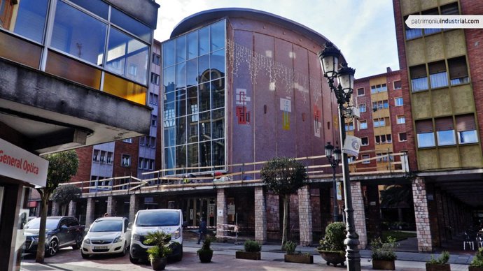 Cine Felgueroso, en Sama, Langreo.