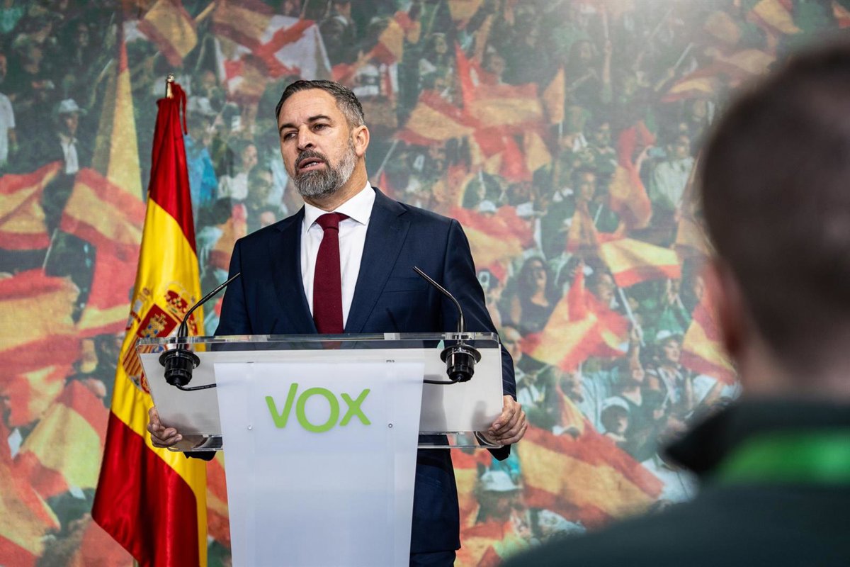 Abascal afirma que Vox entrará en el Gobierno de Extremadura con una vicepresidencia y varias consejerías