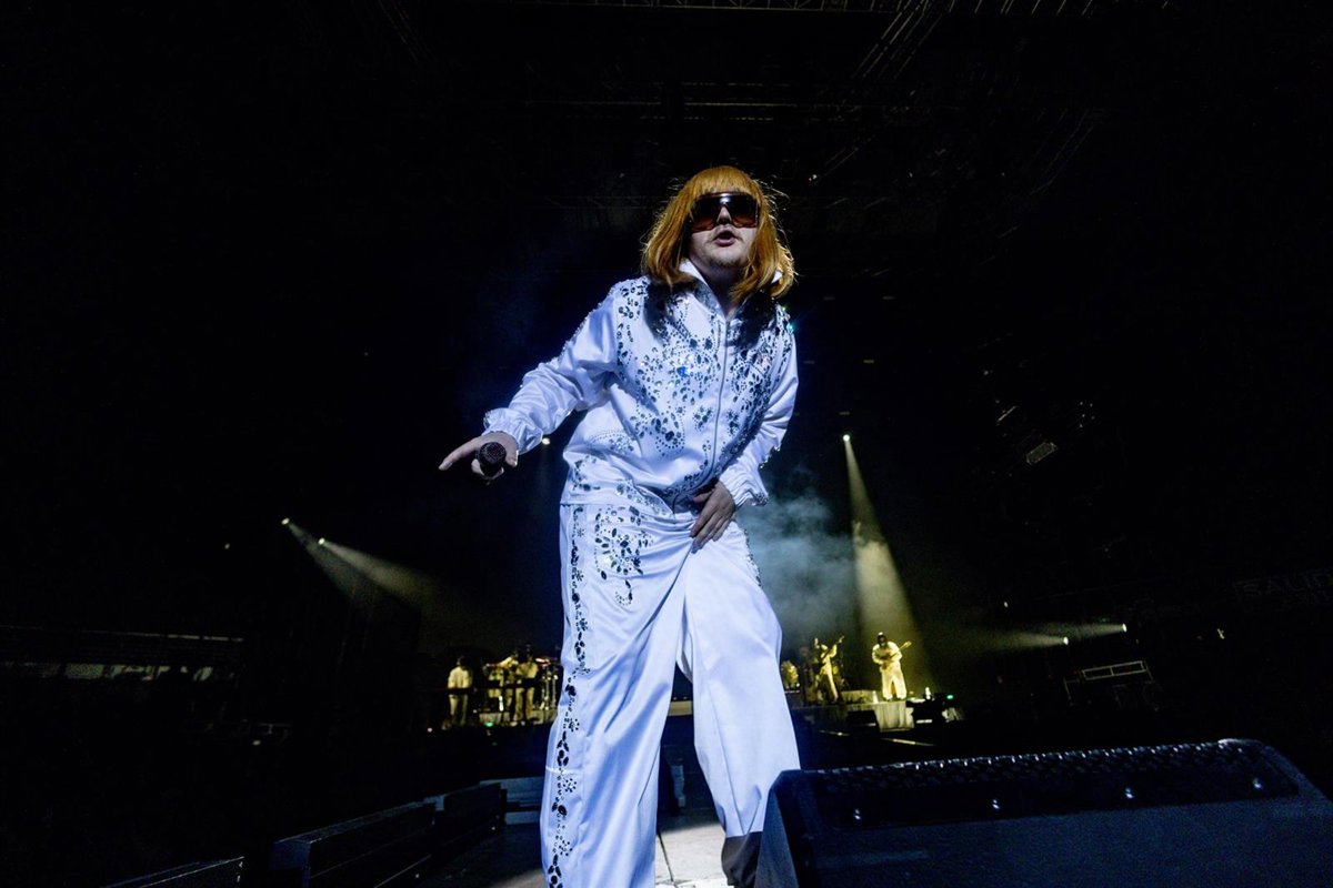 El 2026 en conciertos fuera de grandes recintos en Galicia: de Rusowsky a La M.O.D.A. hasta Amyl and The Sniffers