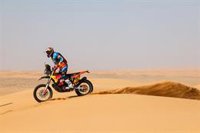 Benavides y Canet hacen doblete en motos en el Dakar; Roma, tercero en la general de coches