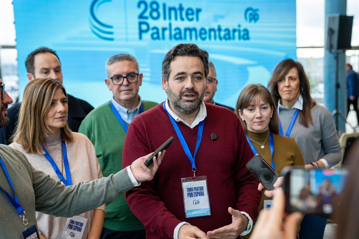 Núñez reivindica el compromiso del PP de rechazar el modelo de financiación en todos los parlamentos de España
