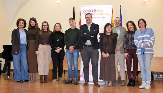 La nueva Junta de Gobierno del Colegio de Periodistas de Castilla y León en la asamblea celebrada en Béjar.