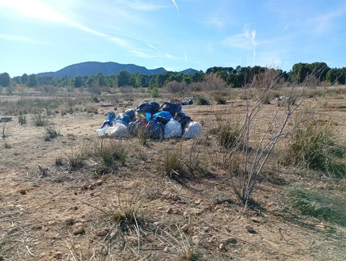 El entorno del embalse del Cenajo en Férez.