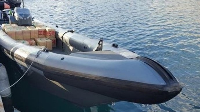 Archivo - Imagen de archivo de una narcolancha